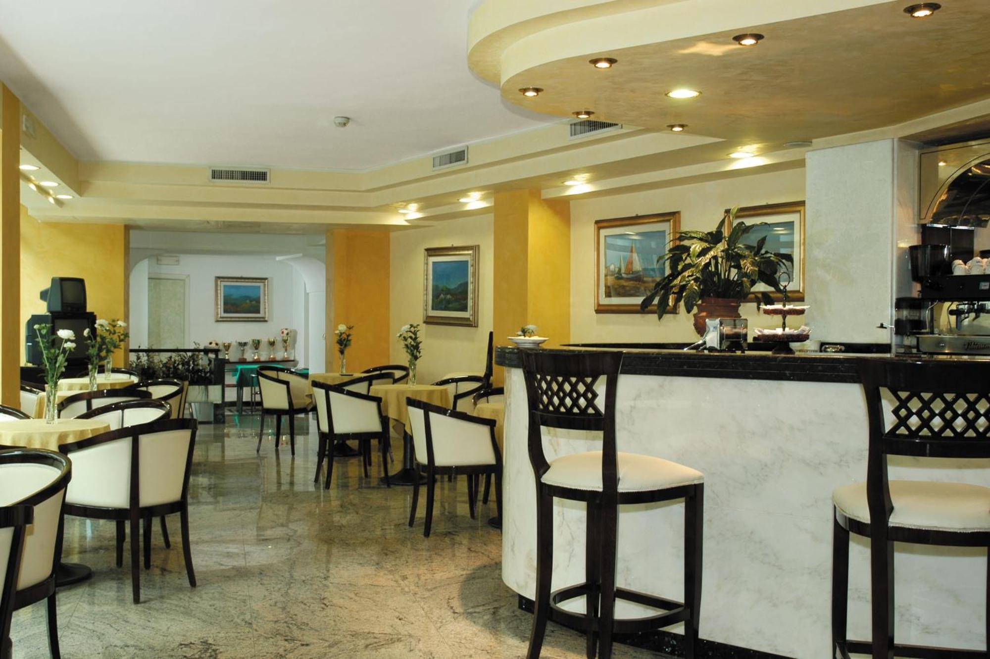 Hotel Borgo Marina Rodi Garganico Dış mekan fotoğraf