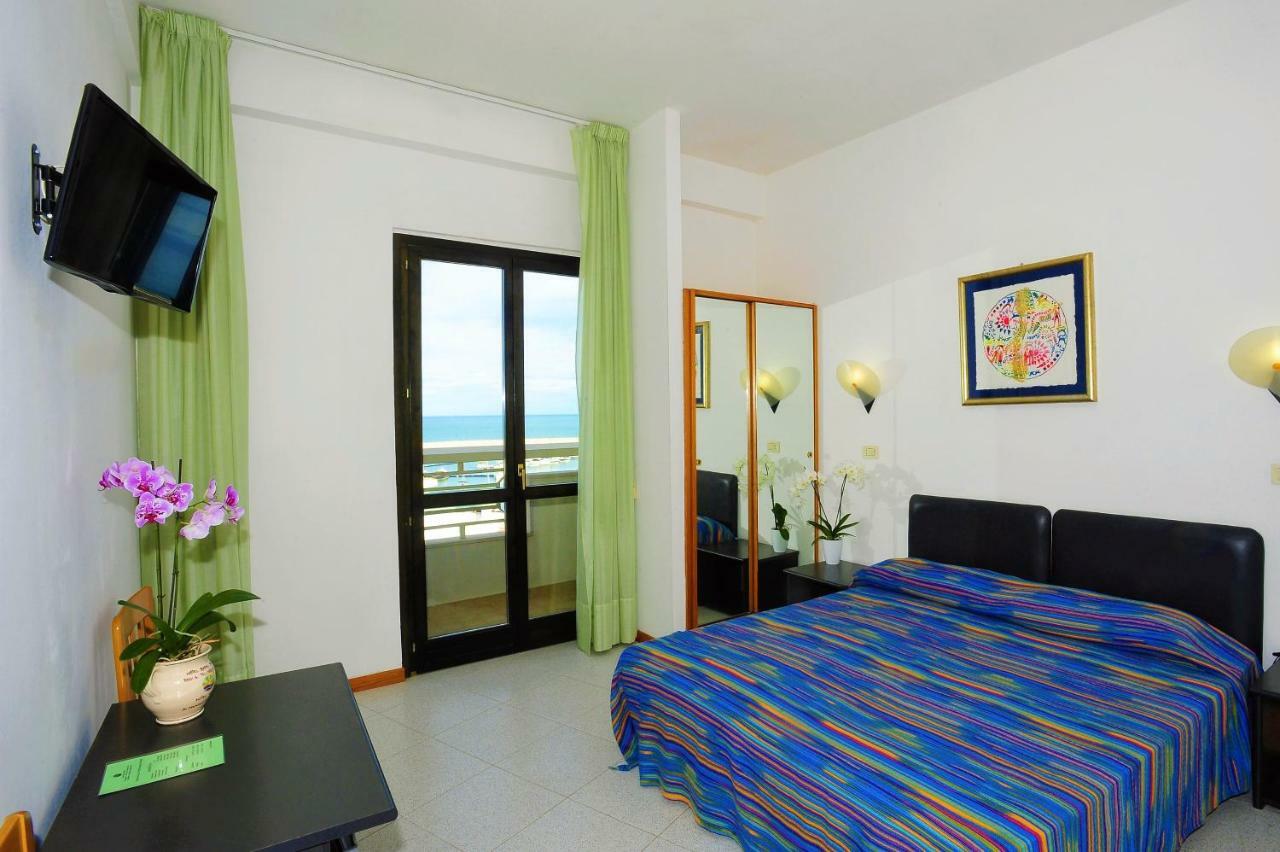 Hotel Borgo Marina Rodi Garganico Dış mekan fotoğraf