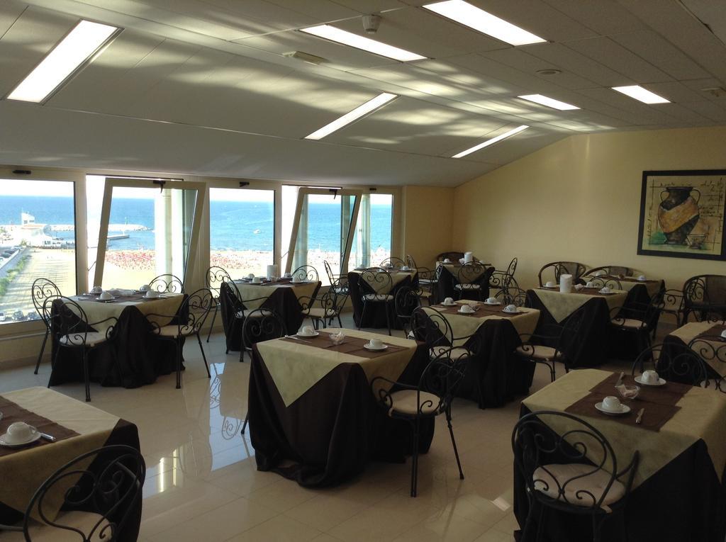 Hotel Borgo Marina Rodi Garganico Dış mekan fotoğraf