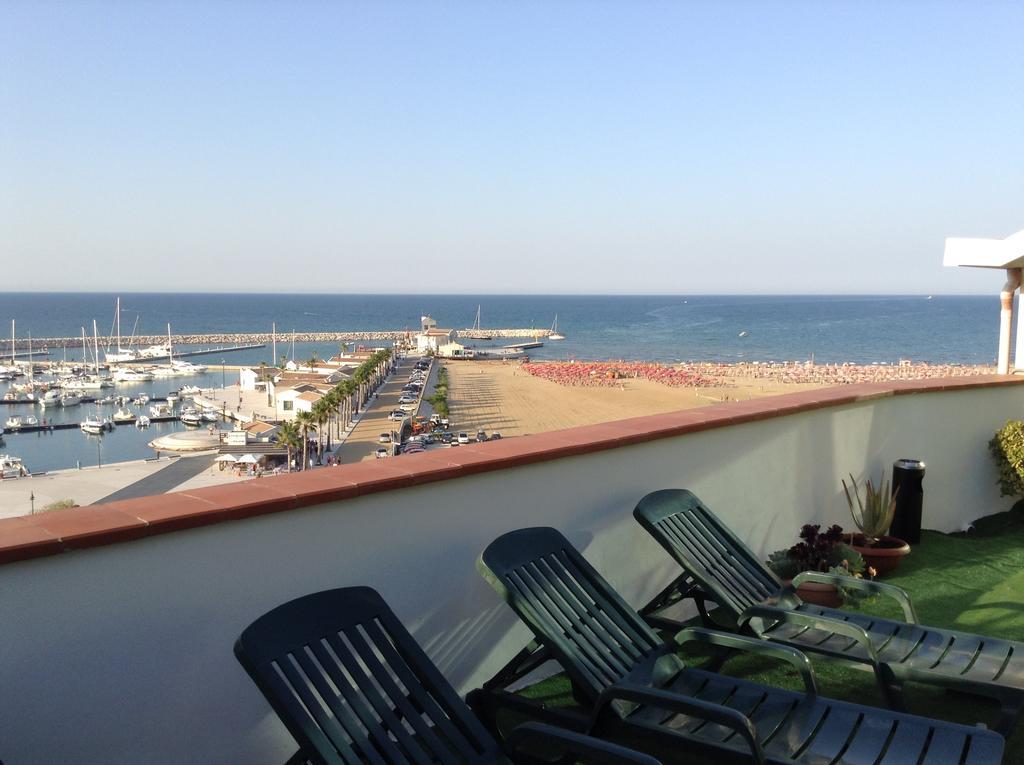 Hotel Borgo Marina Rodi Garganico Dış mekan fotoğraf