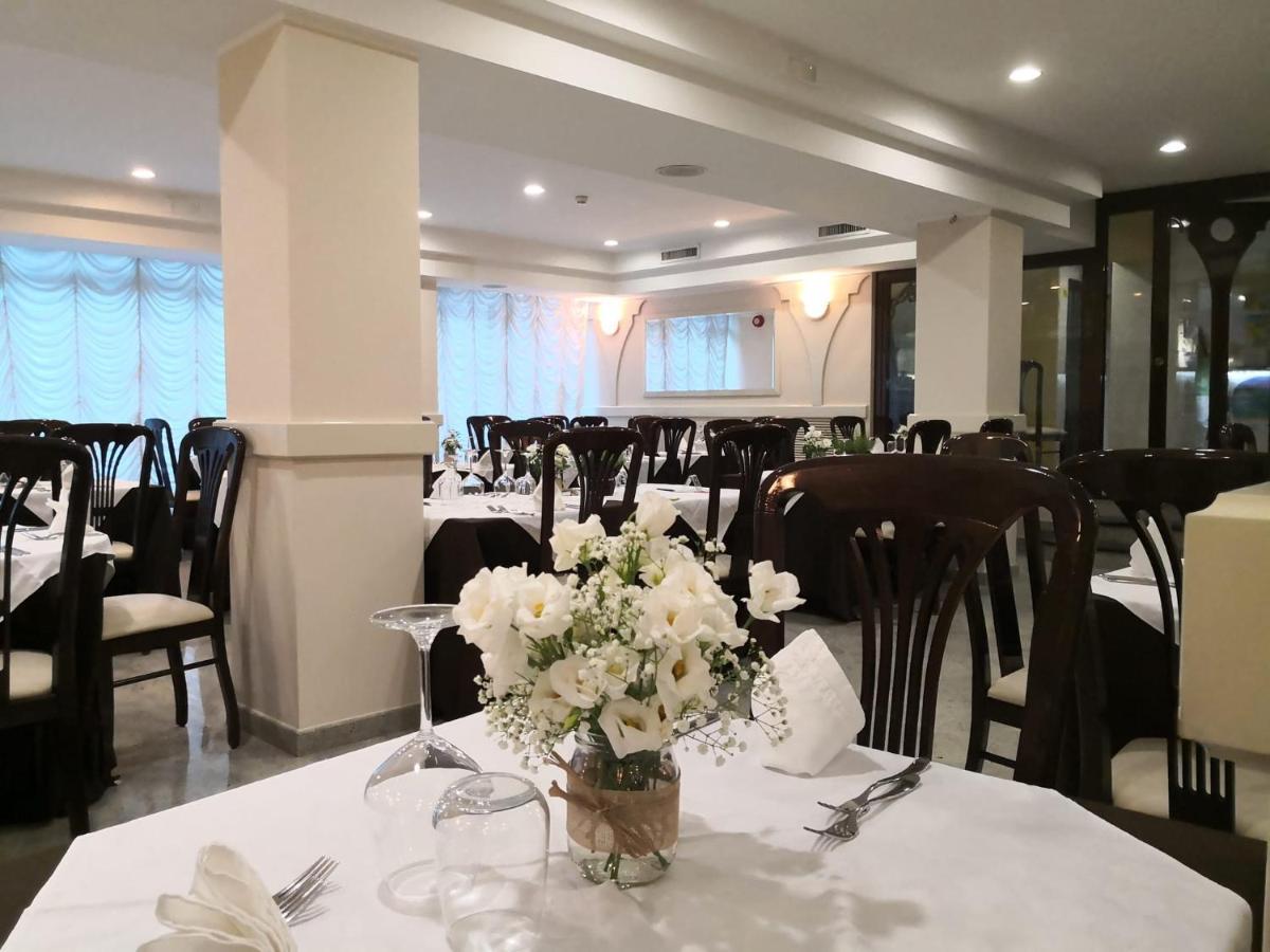 Hotel Borgo Marina Rodi Garganico Dış mekan fotoğraf